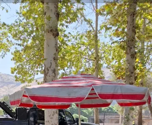 چتر ساحلی در حد نو|کوهنوردی و کمپینگ|کرج, اصفهانی‌ها|دیوار