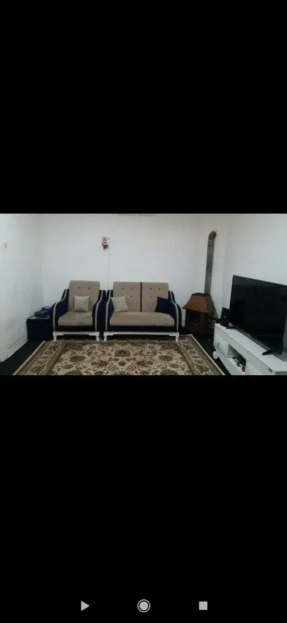 مبل ۷ نفره و بوفه|مبلمان خانگی و میز عسلی|منجیل, |دیوار