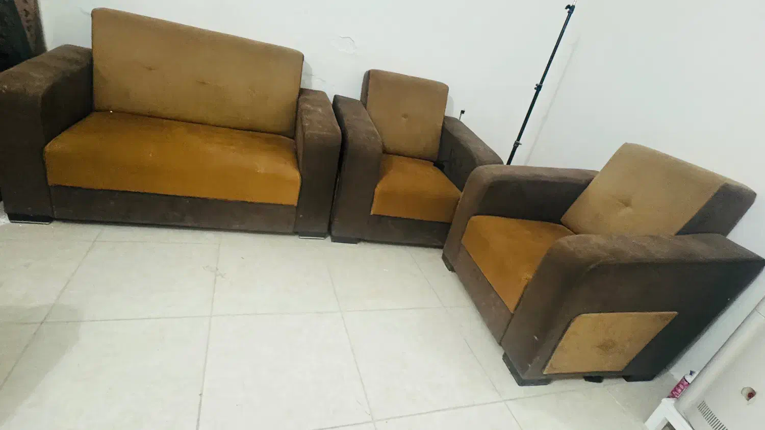 مبل|مبلمان خانگی و میز عسلی|لامرد, |دیوار