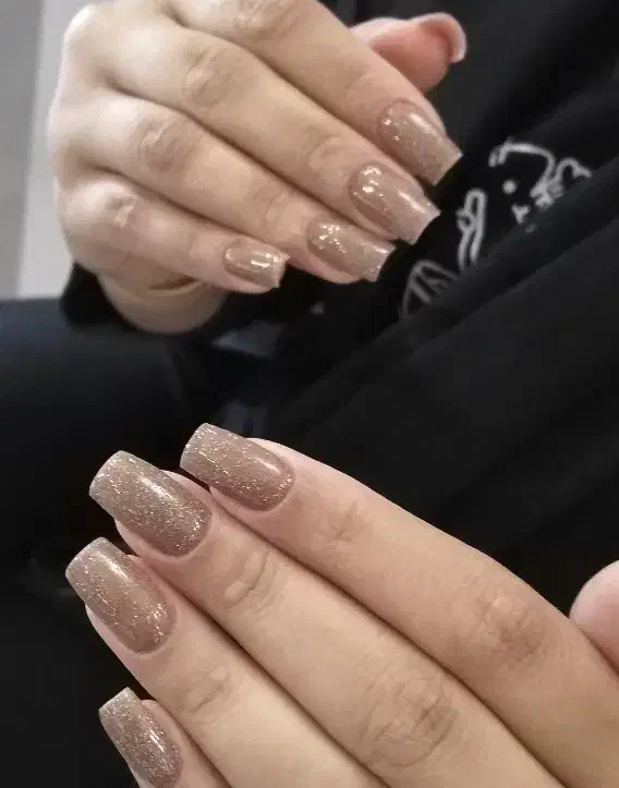 کاشت ناخن ۲۵۰ترمیم ۲۰۰|خدمات آرایشگری و زیبایی|سبزوار, هویزه|دیوار