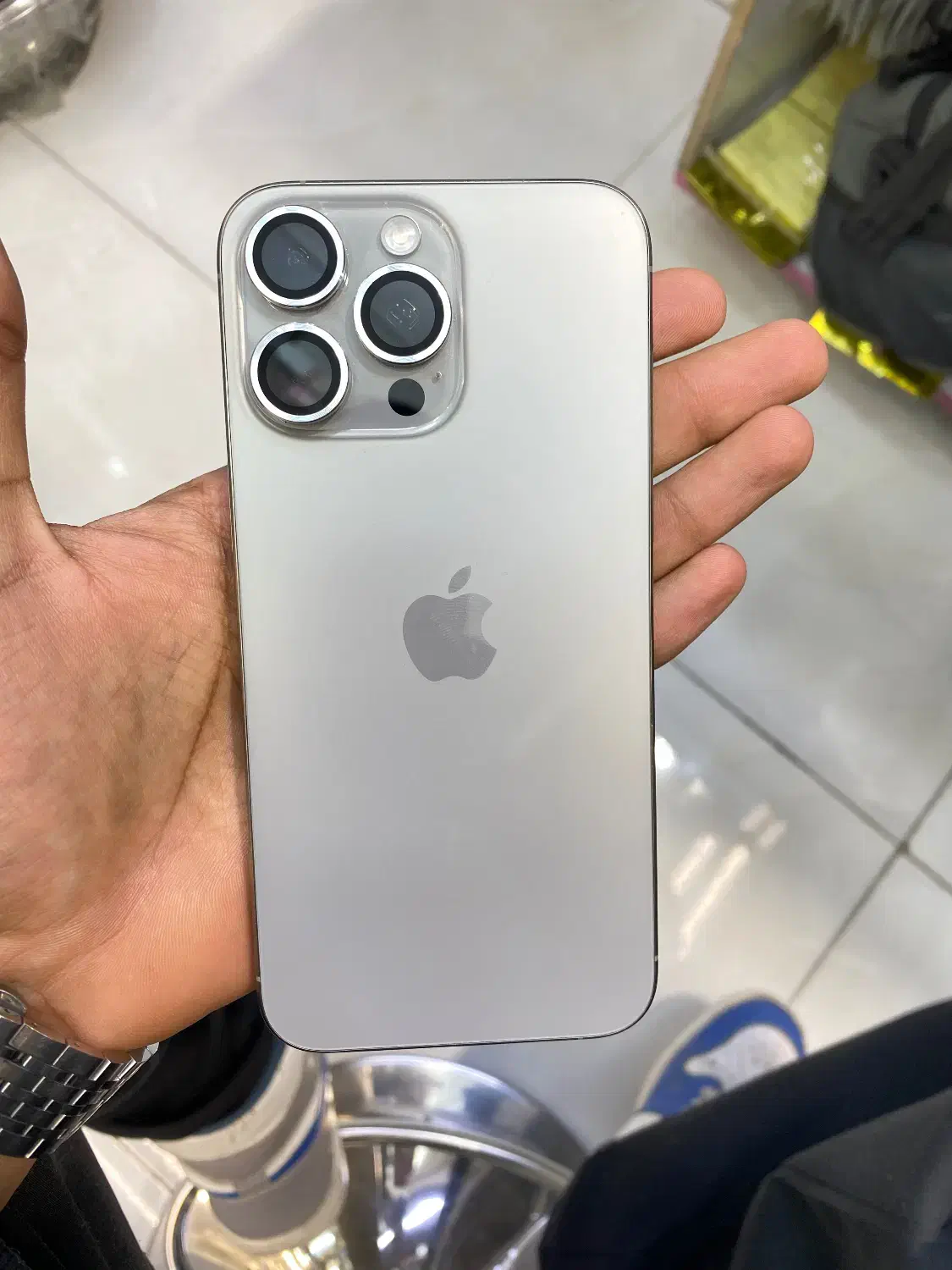 ایفون ۱۵ پرومکس|موبایل|قم, بنیاد|دیوار