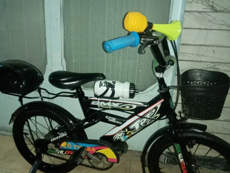 دوچرخه۱۶ بچه گانه شیک و تمیز|دوچرخه، اسکیت، اسکوتر|اصفهان, کوهانستان|دیوار