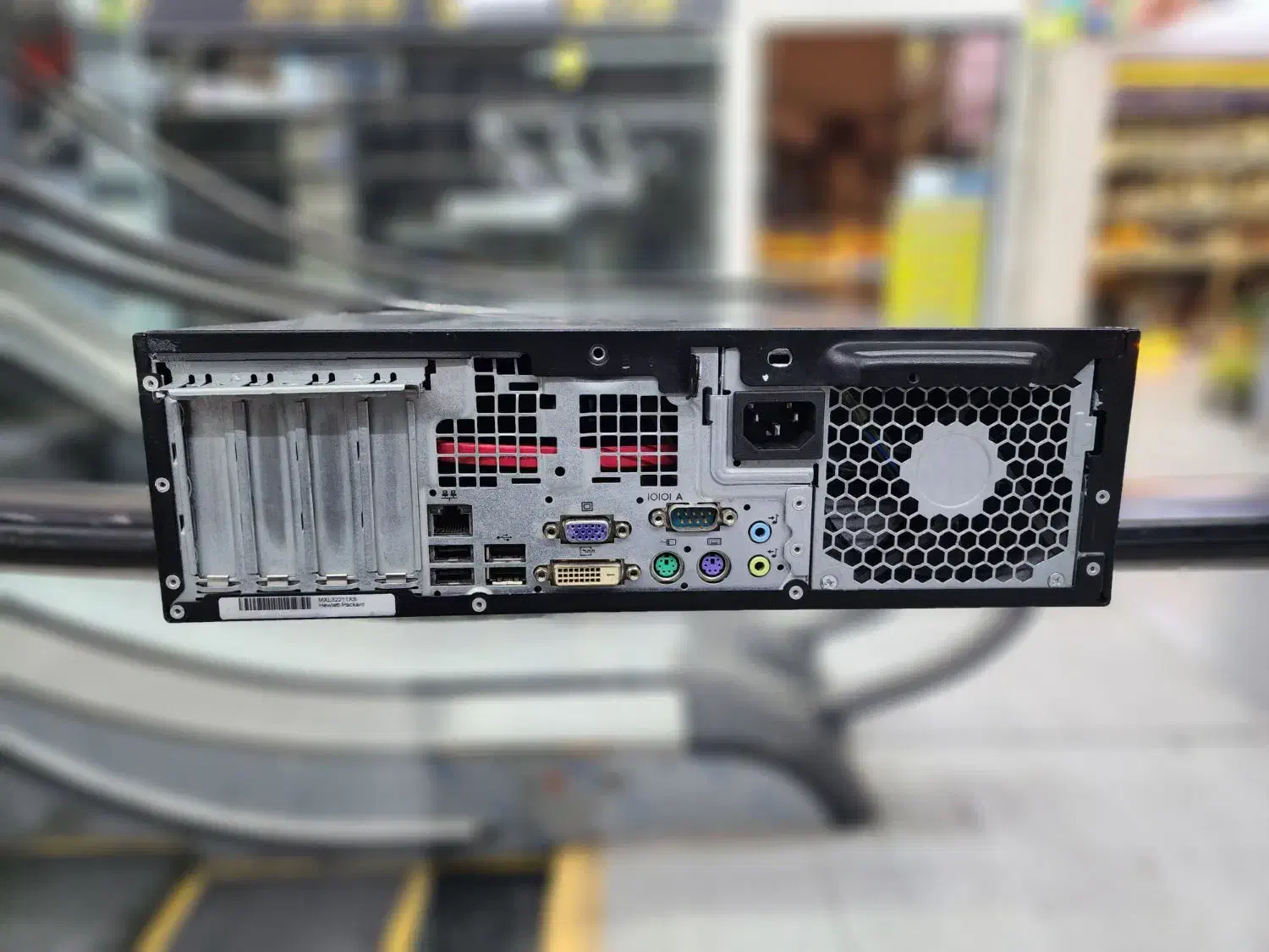 کیس کامل کامپیوتر|رایانه رومیزی|پرند, فاز ۵|دیوار