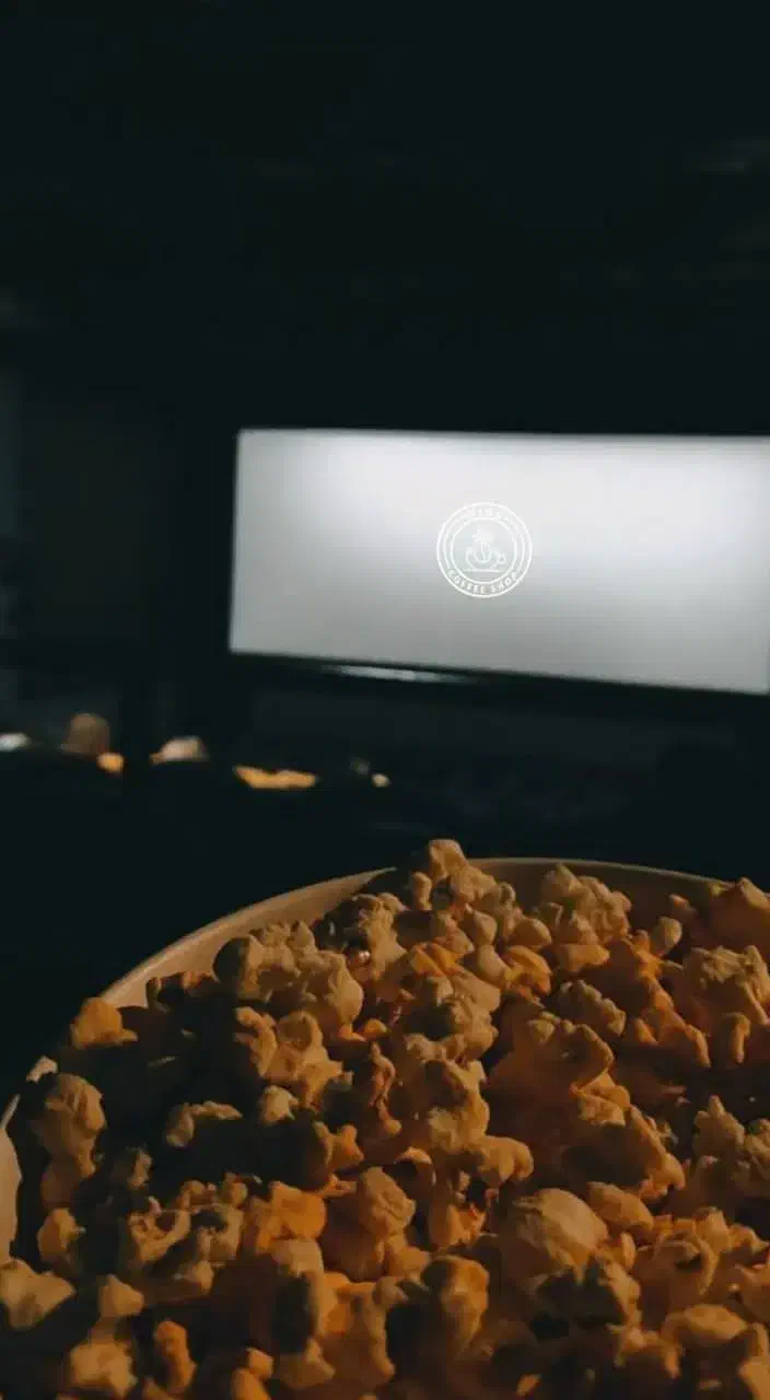 سینما 2025|بلیت تئاتر و سینما|شیراز, سینما سعدی|دیوار