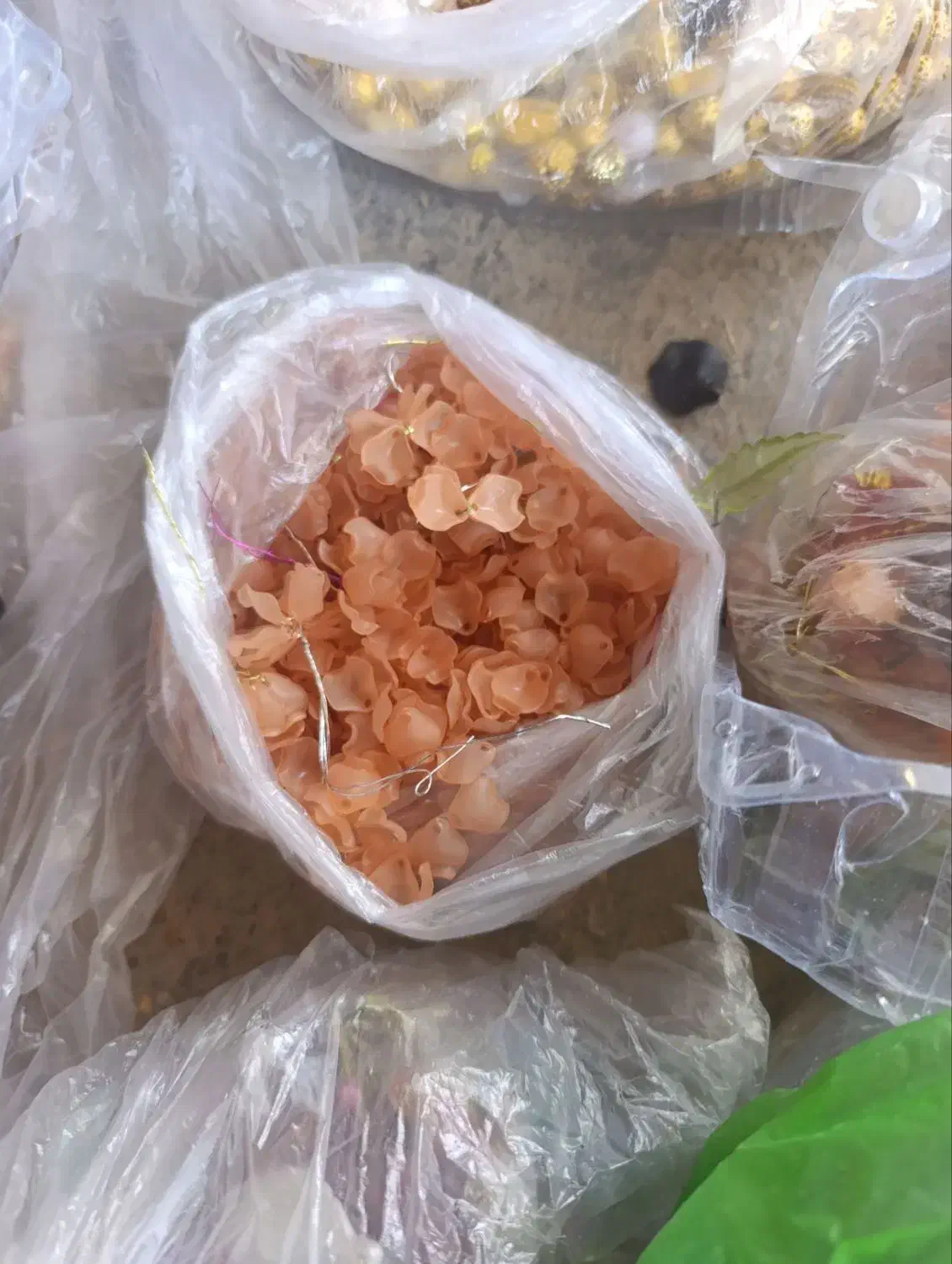 باسلام انواع مهره گل کریستال|صنایع دستی و سایر لوازم تزئینی|چرداول, |دیوار