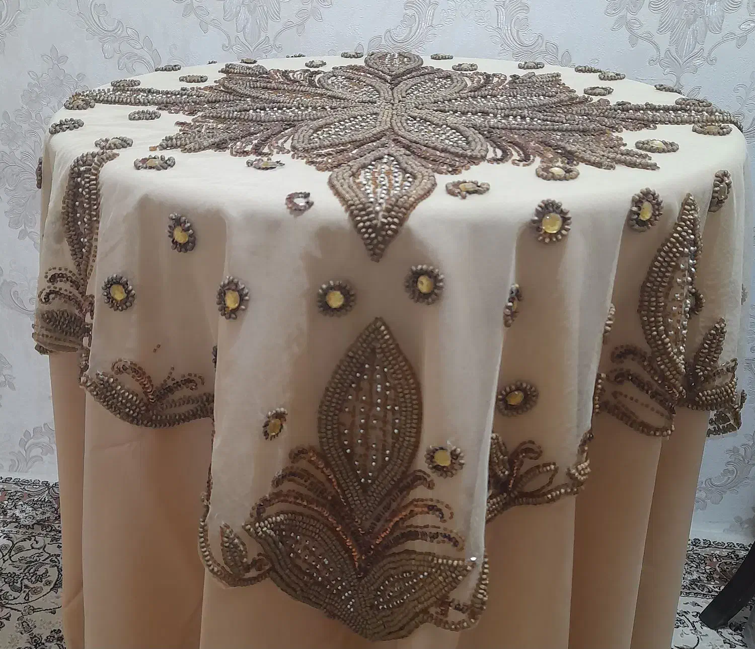 میز خاطره|کلکسیون اشیاء عتیقه|کرمانشاه, |دیوار