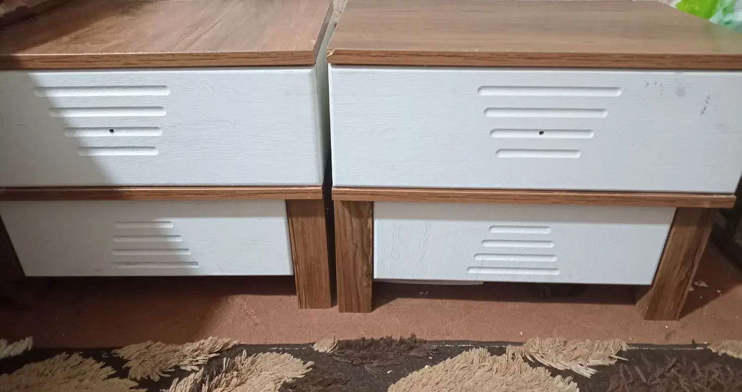 تخت خواب و دوعدد پاتختی|تخت و سرویس خواب|بندر امام خمینی, |دیوار