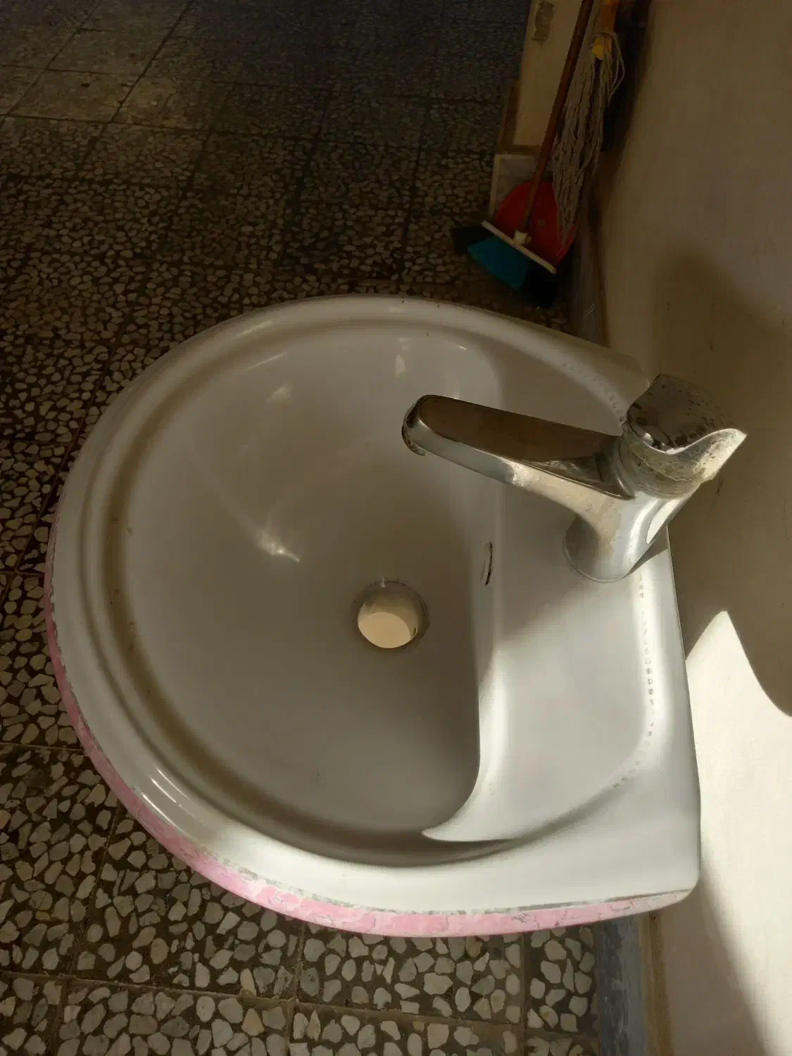 روشویی|لوازم سرویس بهداشتی|رشت, رودبارتان|دیوار