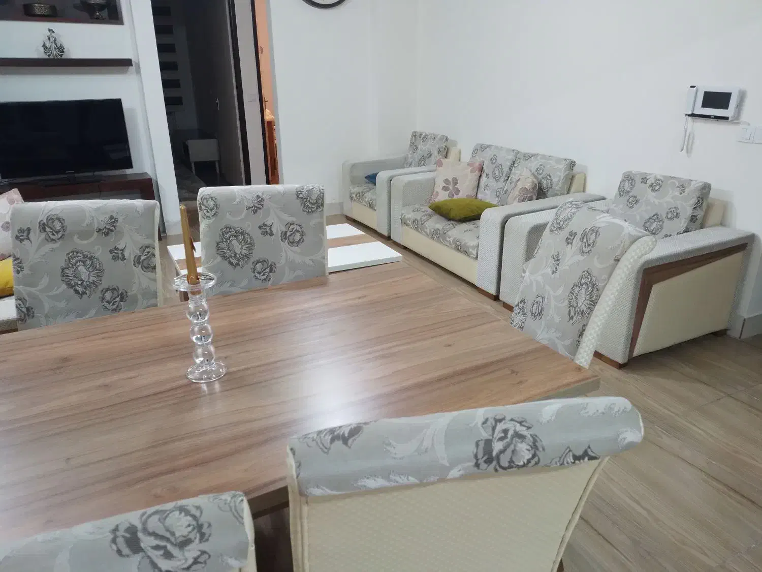 مبلمان و غذاخوری|مبلمان خانگی و میز عسلی|گرگان, |دیوار