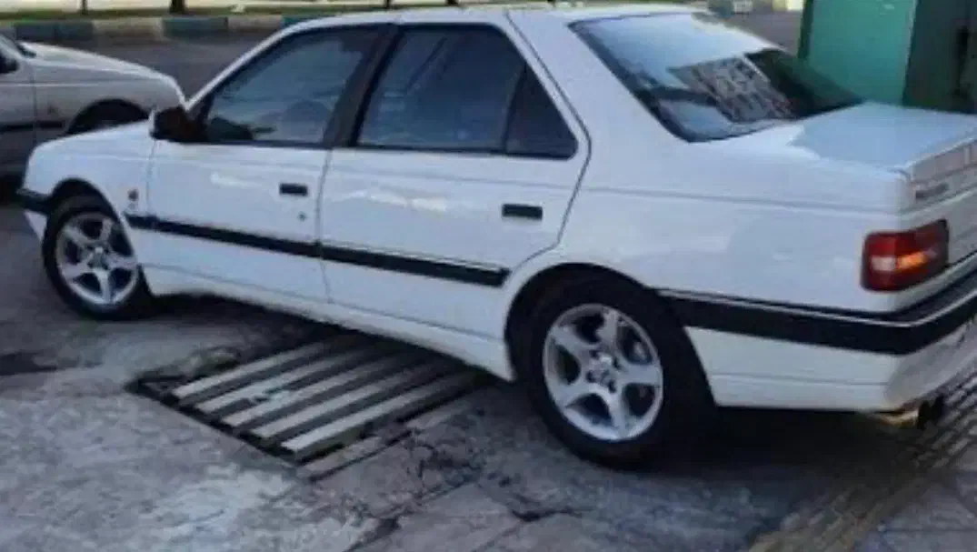 405tu5|خودرو سواری و وانت|بندر دیر, |دیوار