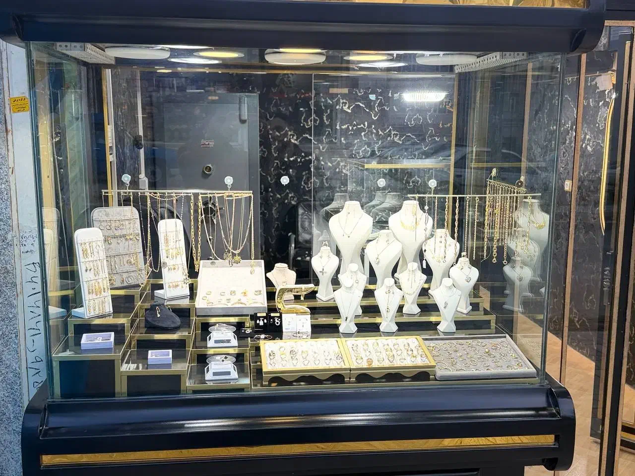 خرید و فروش طلای بدون اجرت و نو|جواهرات|کرمانشاه, |دیوار