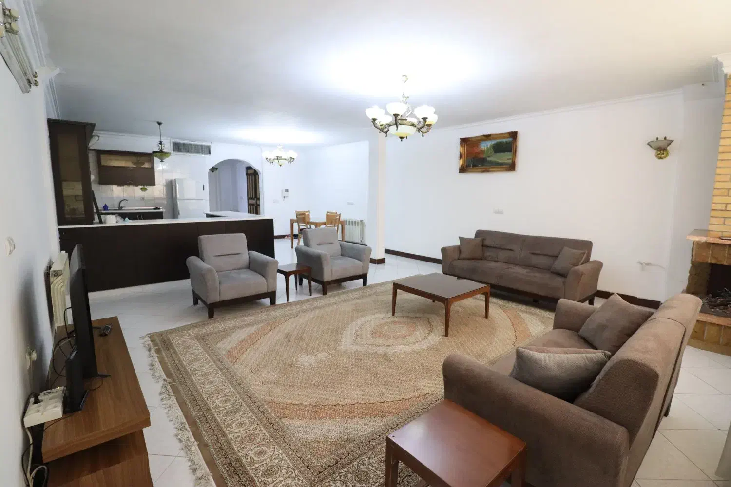 مبله دو خوابه تاچارا|اجارهٔ کوتاه‌مدت آپارتمان و سوئیت|شیراز, دینکان|دیوار