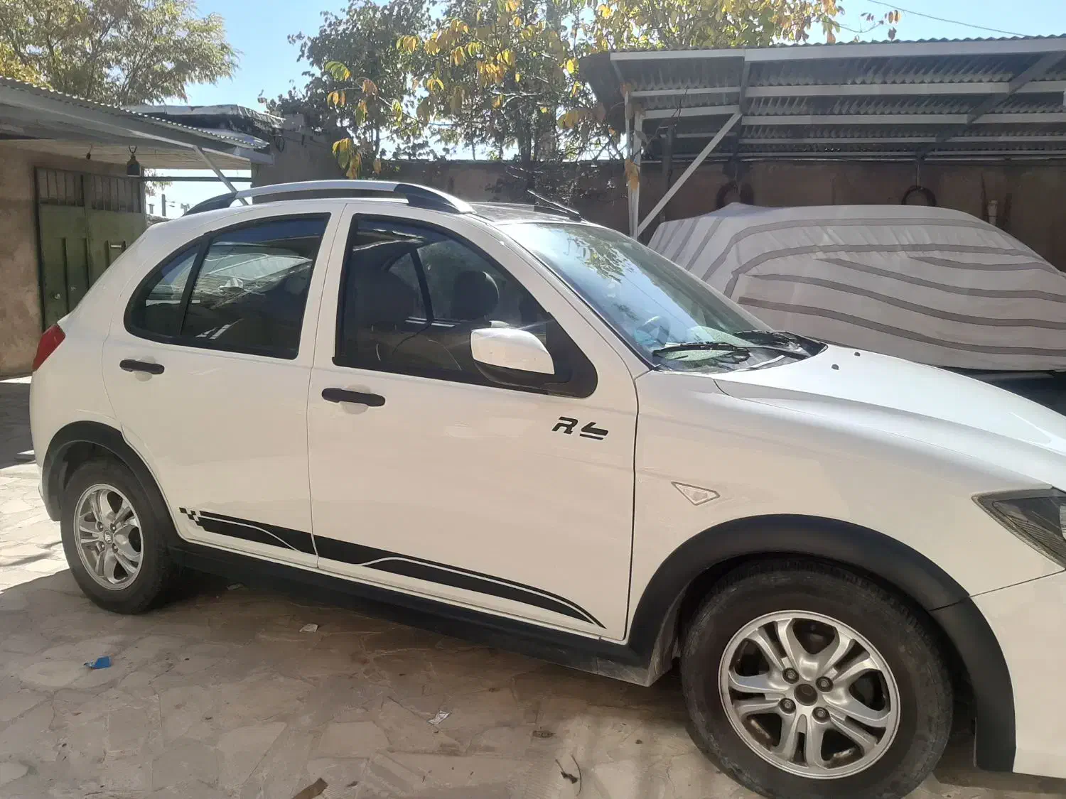 کوییک R تمیز با ۴۵۰۰۰ کارکرد روکش و کف پوش نو|خودرو سواری و وانت|سمیرم, |دیوار