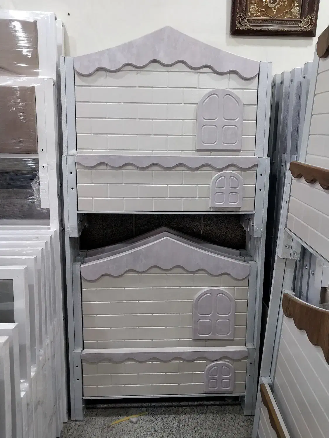 تخت دوطبقه فلزی مدل کلبه|تخت و سرویس خواب|تربت‌حیدریه, کاشانی|دیوار