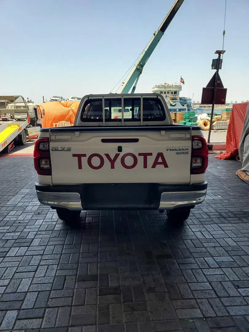 تویوتا هایلوکس ۲۰۲۵ دنده ای عمانی صفر خشک|خودرو سواری و وانت|زاهدان, |دیوار