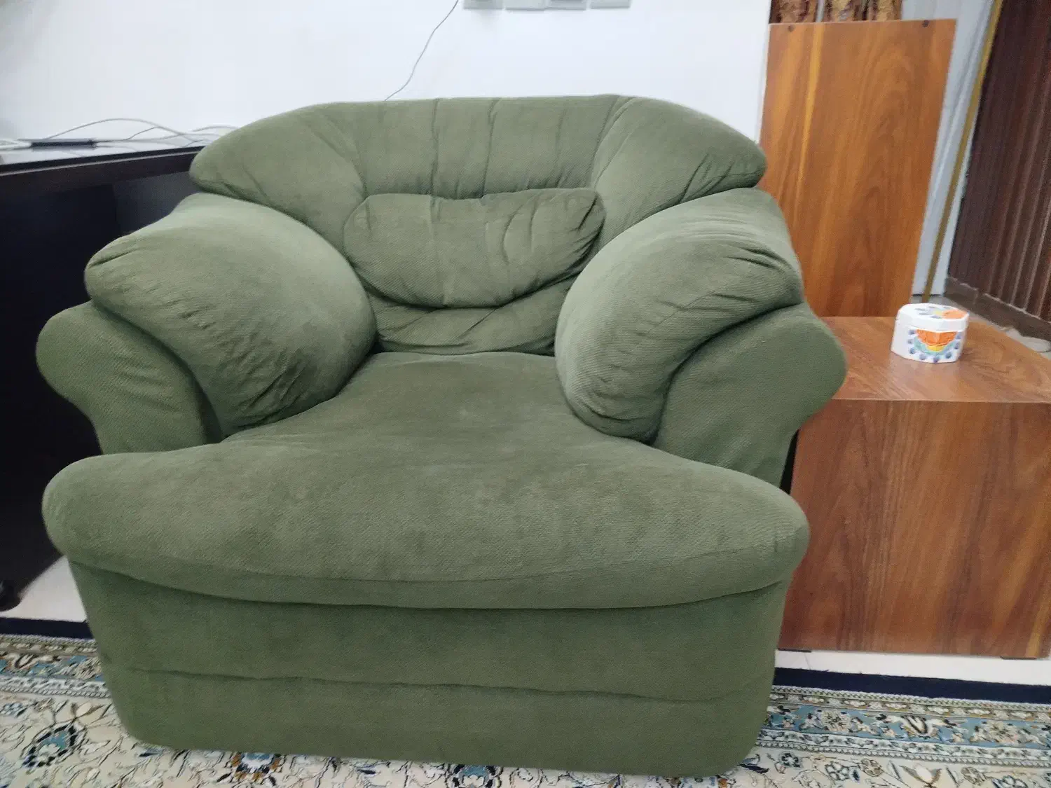 نیم ست راحتی تمام پارچه|مبلمان خانگی و میز عسلی|گرگان, |دیوار