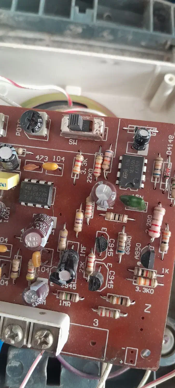 تعمیر و نصب آیفون صوتی و تصویری|خدمات پیشه و مهارت|الوند, |دیوار