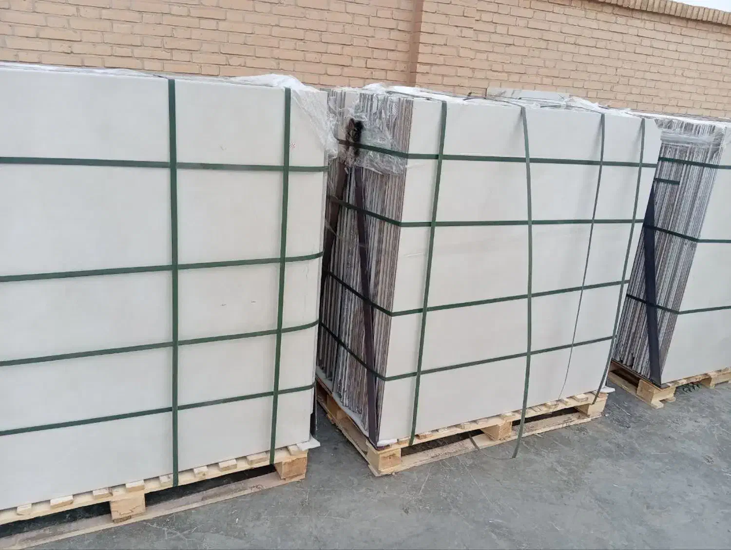 بورس کاشی و سرامیک|مصالح و تجهیزات ساختمان|آزادشهر, |دیوار