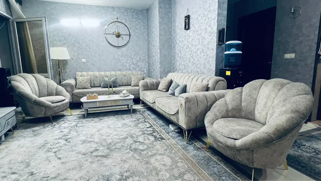 مبل۸نفره تختخواب شو|مبلمان خانگی و میز عسلی|رفسنجان, |دیوار