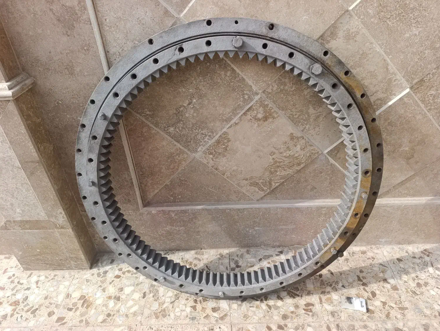 دنده واگن گردون دستگاه سنگبری|ماشین‌آلات صنعتی|فلاورجان, |دیوار