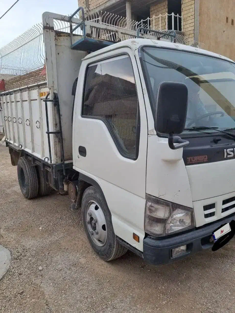 ایسوزو بدون رنگ مدل 86 اصل ژاپن 3تنی|خودرو سنگین|اصفهان, شهرستان|دیوار