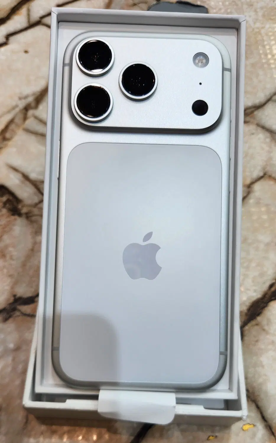 iphone 17 pro zaa|موبایل|تبریز, |دیوار