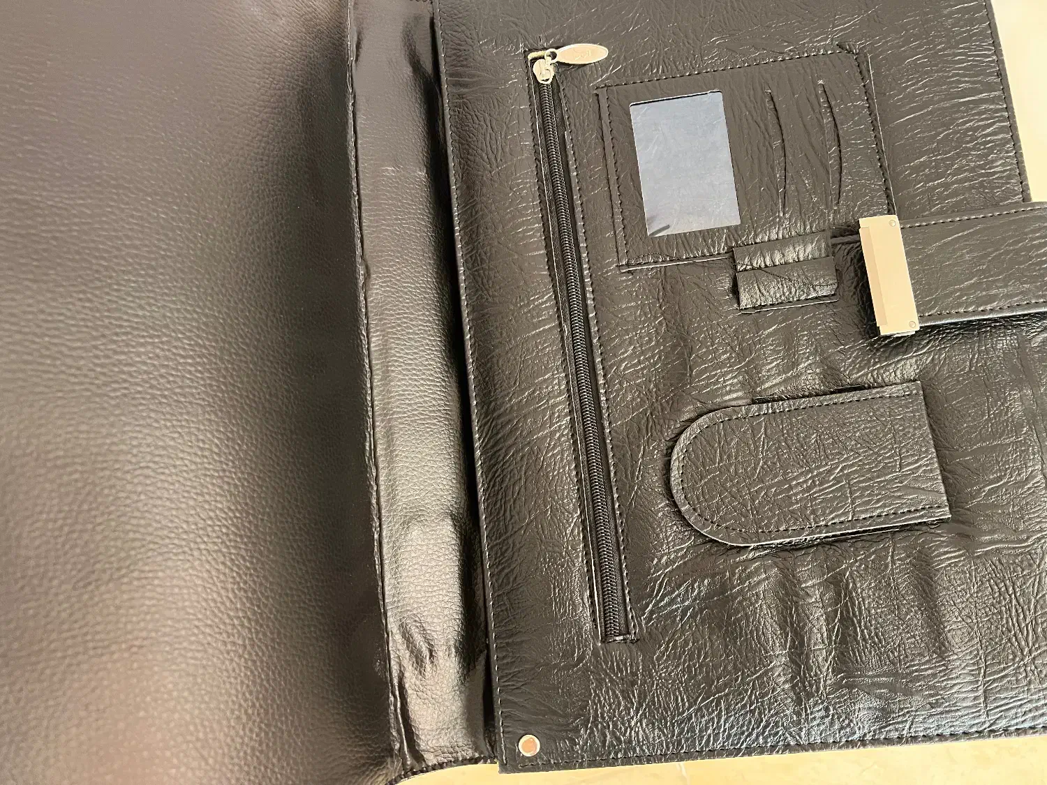 کیف|کیف، کفش، کمربند|فسا, |دیوار