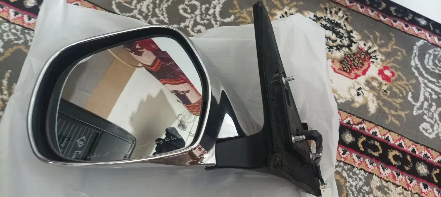 آینه اصلی پرادو سمت راننده|قطعات یدکی و لوازم جانبی|شیراز, لشکری|دیوار