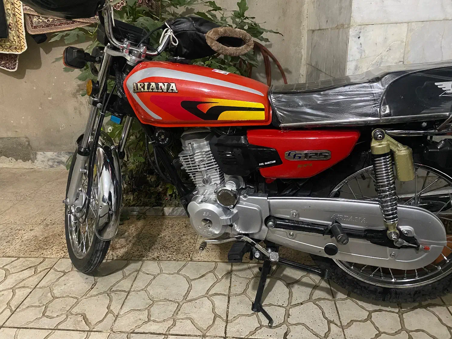هندا ۱۲۵ آریانا|موتورسیکلت|مشهد, رده|دیوار