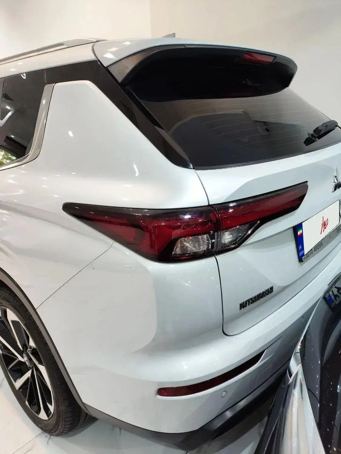 اوتلندر Mline دو دف ۲۰۲۳|خودرو سواری و وانت|تهران, عباس‌آباد|دیوار