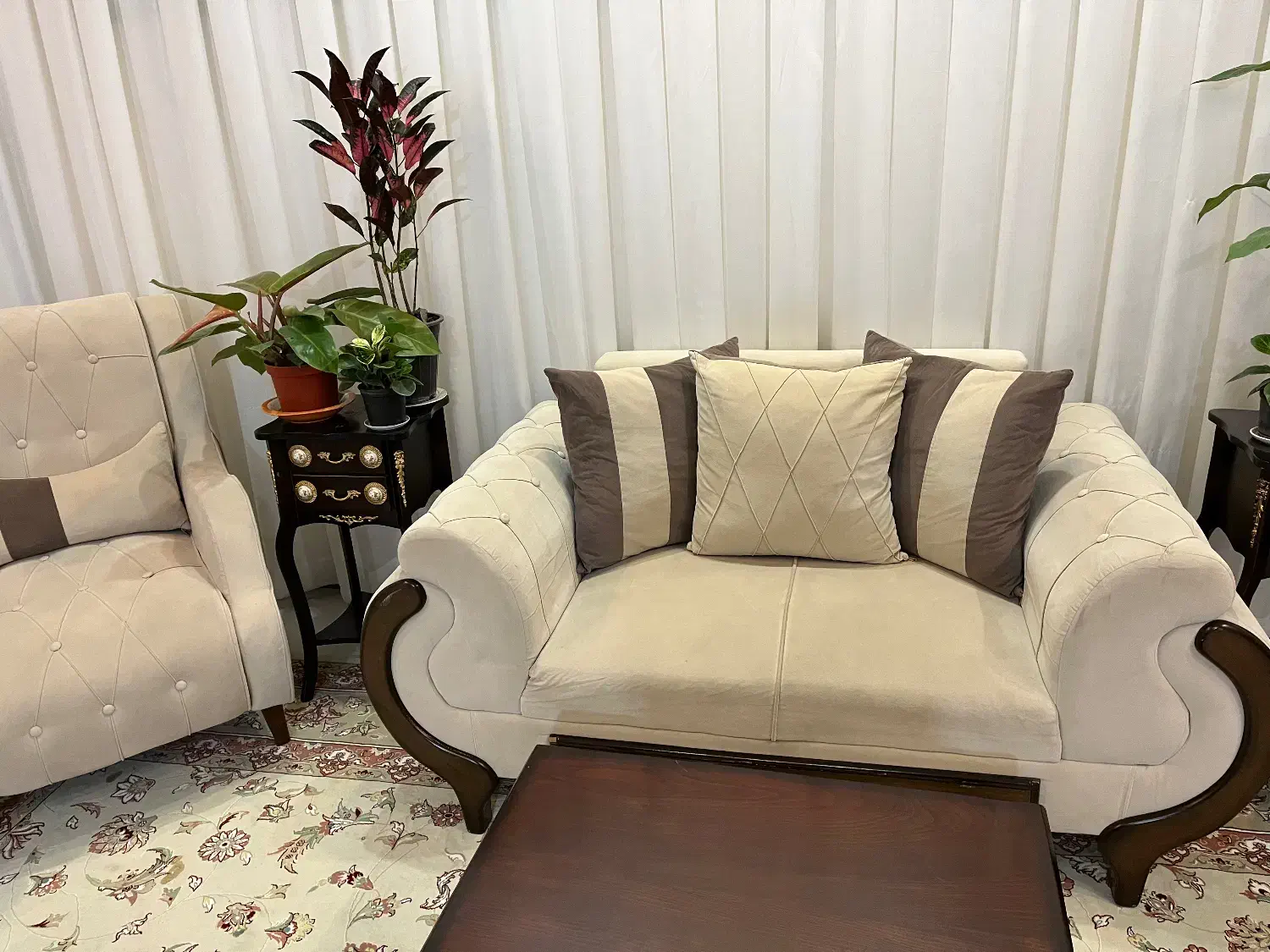 مبل راحتی ۷ نفره|مبلمان خانگی و میز عسلی|مشهد, امیریه|دیوار