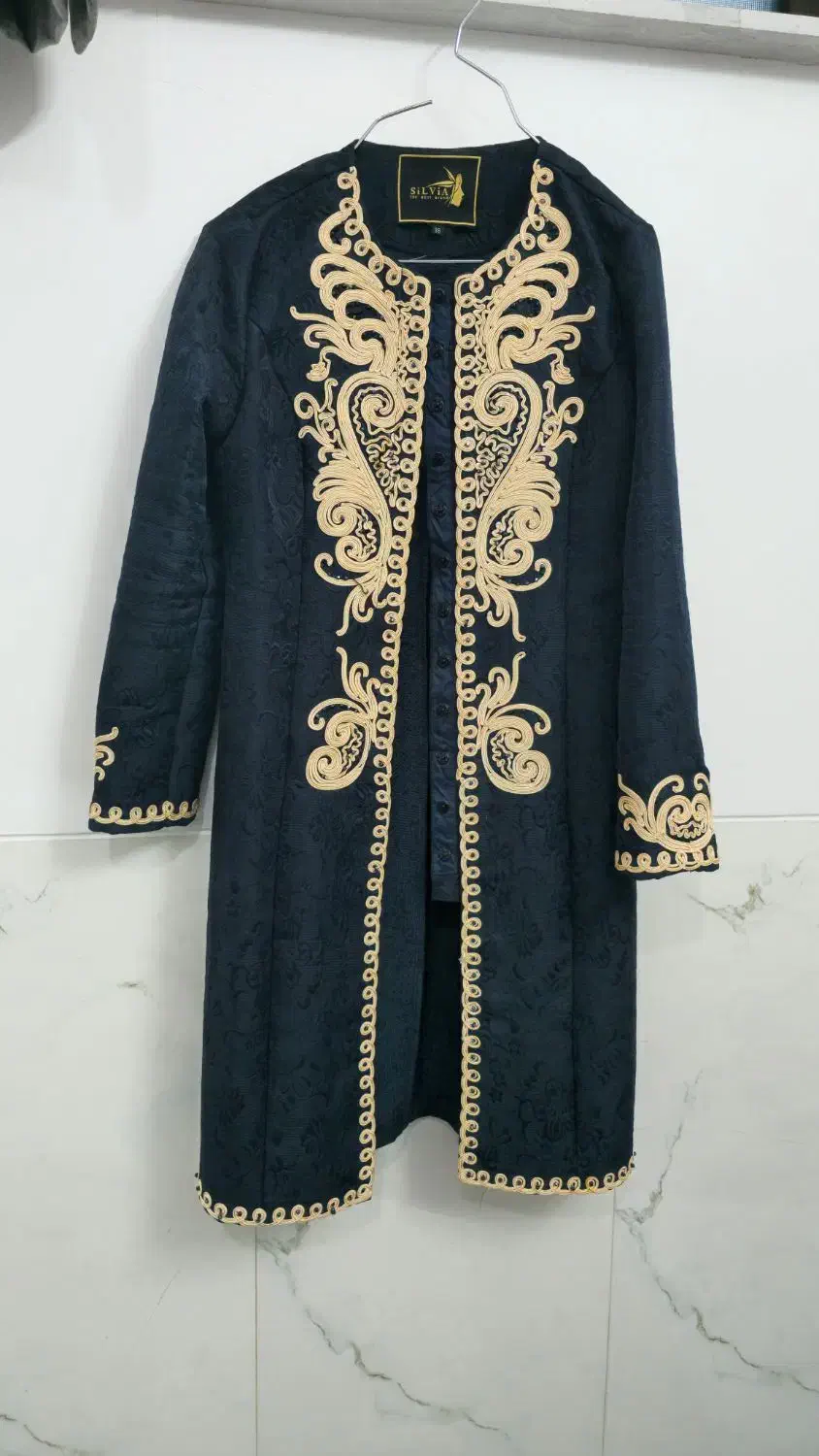 لباس مجلسی|لباس|یزد, |دیوار