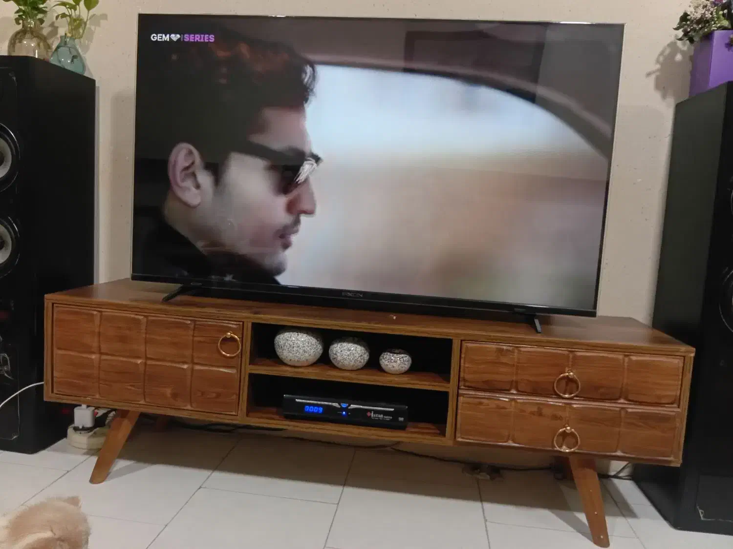 میز تلوزیون|میز تلویزیون|قائم‌شهر, |دیوار