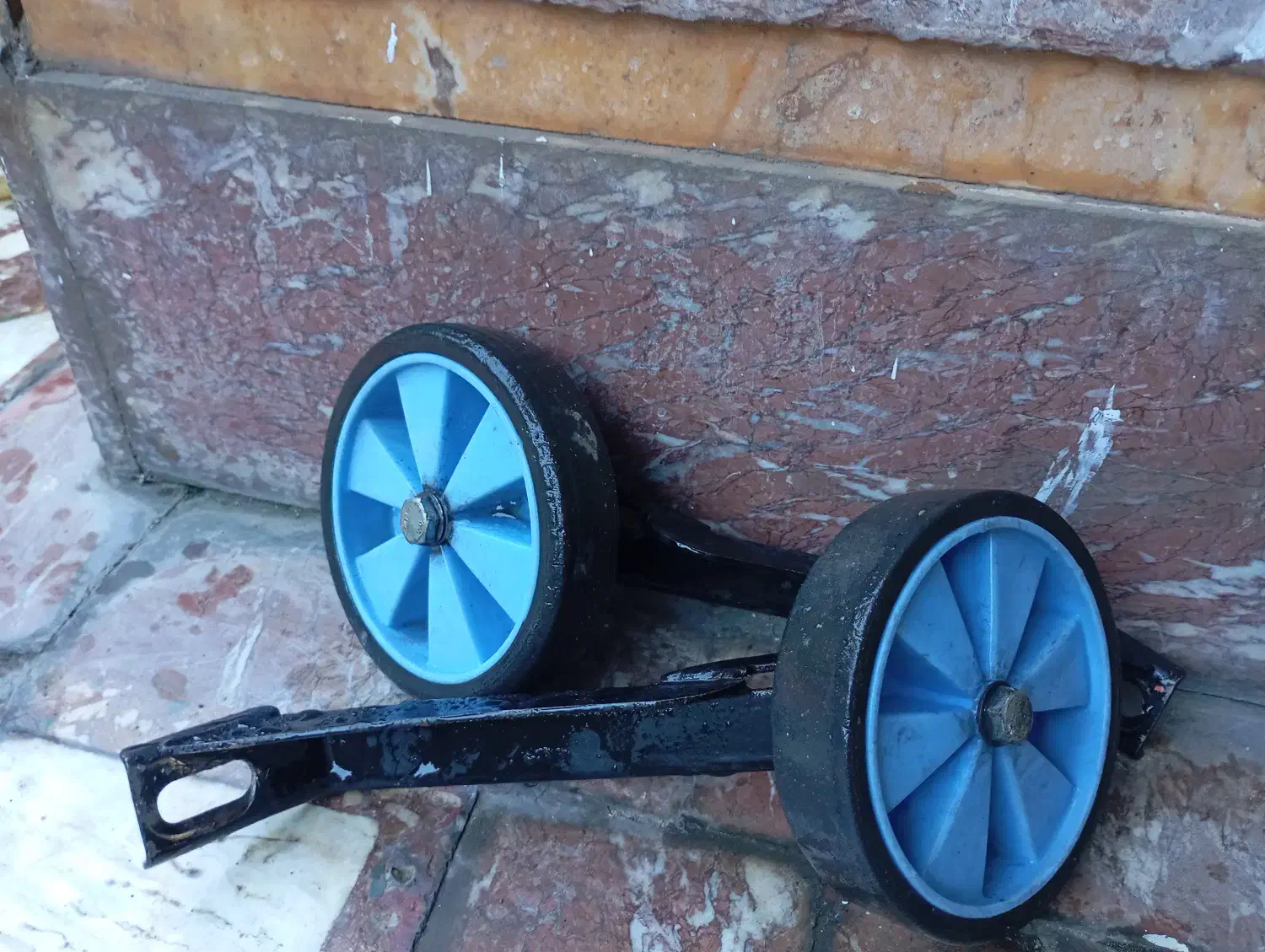 کمکی دوچرخه|دوچرخه، اسکیت، اسکوتر|رشت, شالکو|دیوار