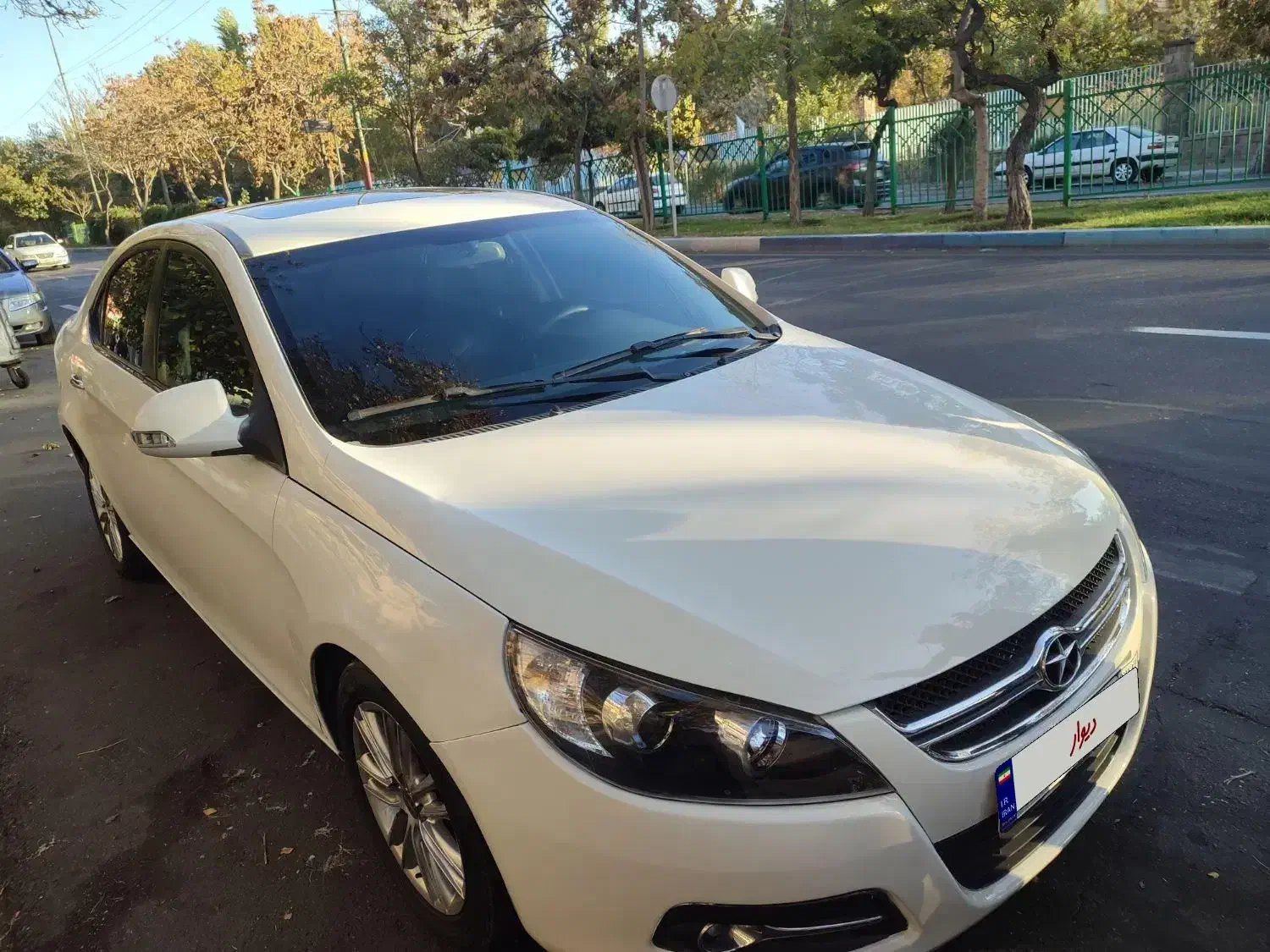 خودروی سواری jac j5 دنده اتوماتیک 1800|خودرو سواری و وانت|ارومیه, |دیوار