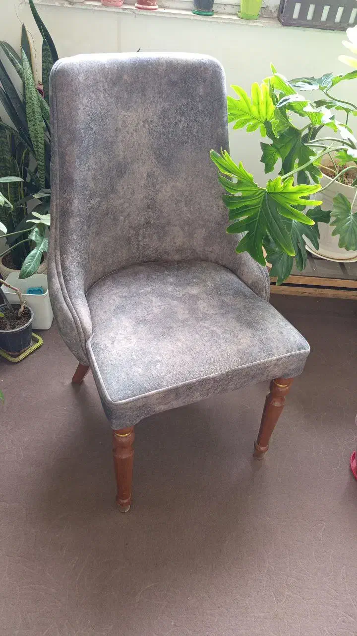 صندلی سفارشی دوز|میز و صندلی غذاخوری|رباط‌کریم, رباط‌کریم|دیوار