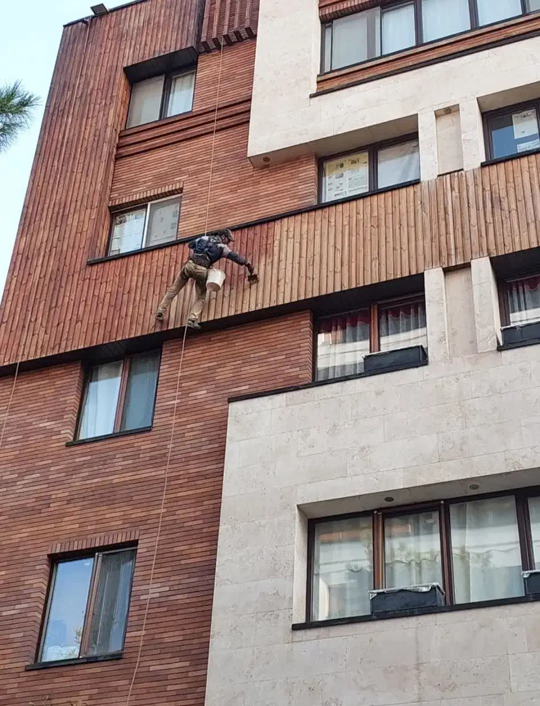 راپل شستشو نما پیچ و رولپلاک نانو نورپردازی رزین|خدمات پیشه و مهارت|ری, دیلمان|دیوار