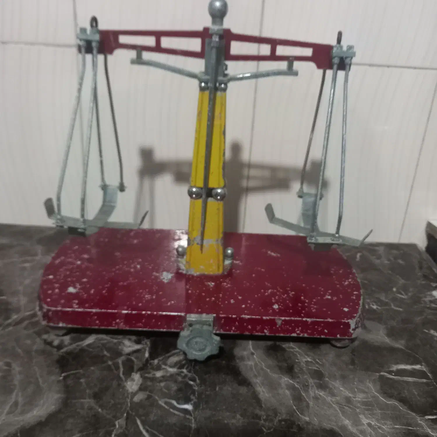 ترازو کلکسیونی|کلکسیون اشیاء عتیقه|خرمآباد, |دیوار