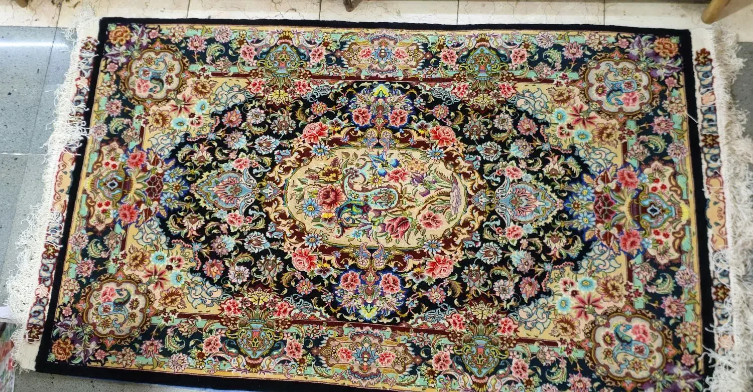 یک جفت فرش سالاری تبریز چله ابریشم گلها ابریشم|فرش|تهران, استاد معین|دیوار
