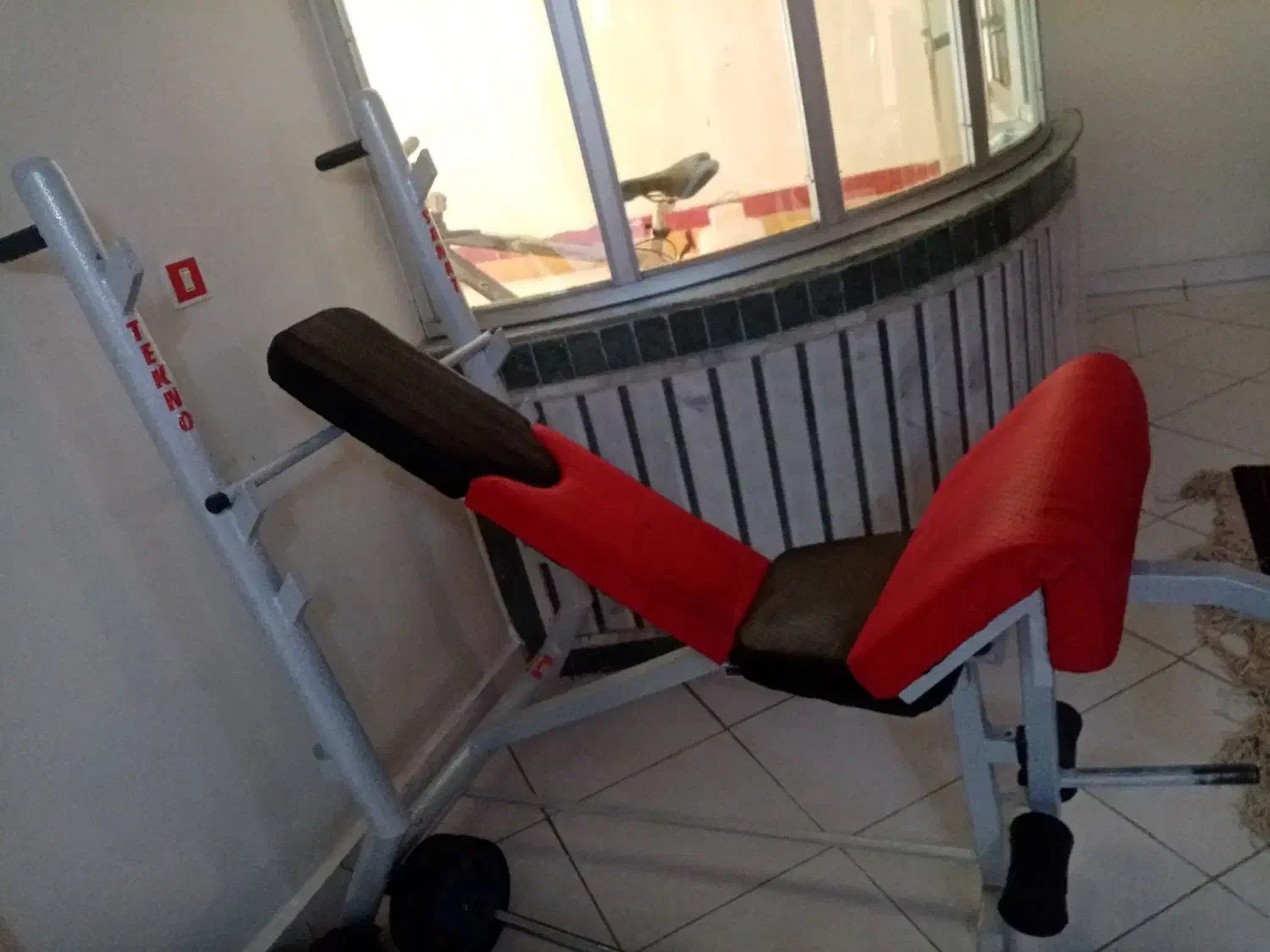 وسیله ورزشی کاملا نو با دمبل|تجهیزات ورزشی|اهر, |دیوار