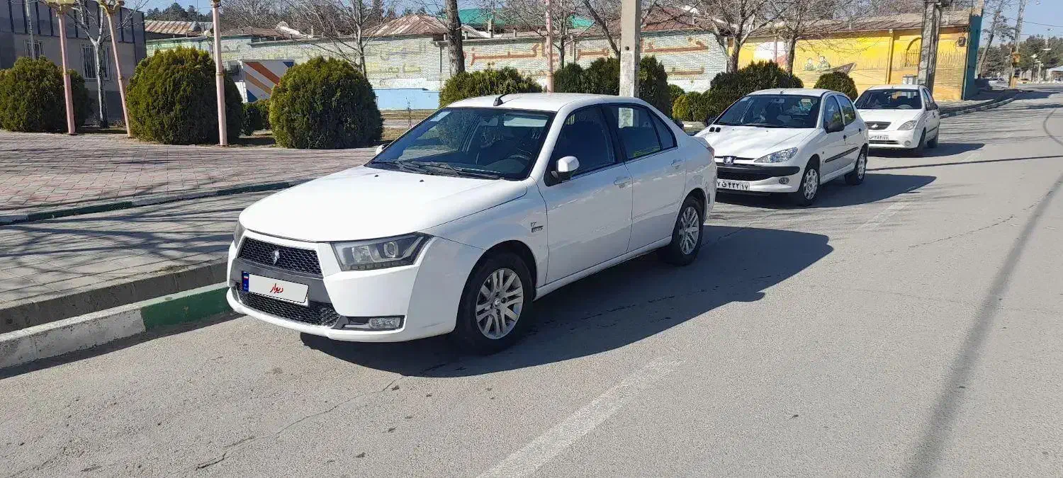 دنا ۹۸|خودرو سواری و وانت|ارومیه, |دیوار