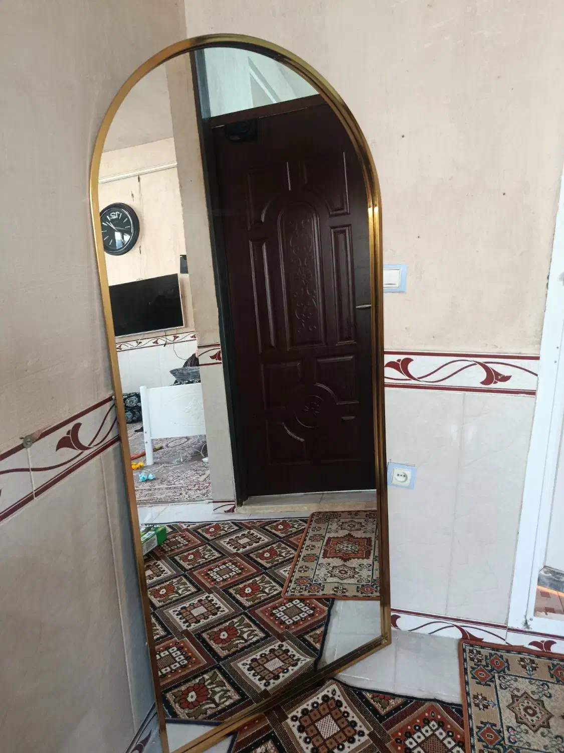 آینه قدی فلزی دور طلایی|آینه|کرمانشاه, |دیوار