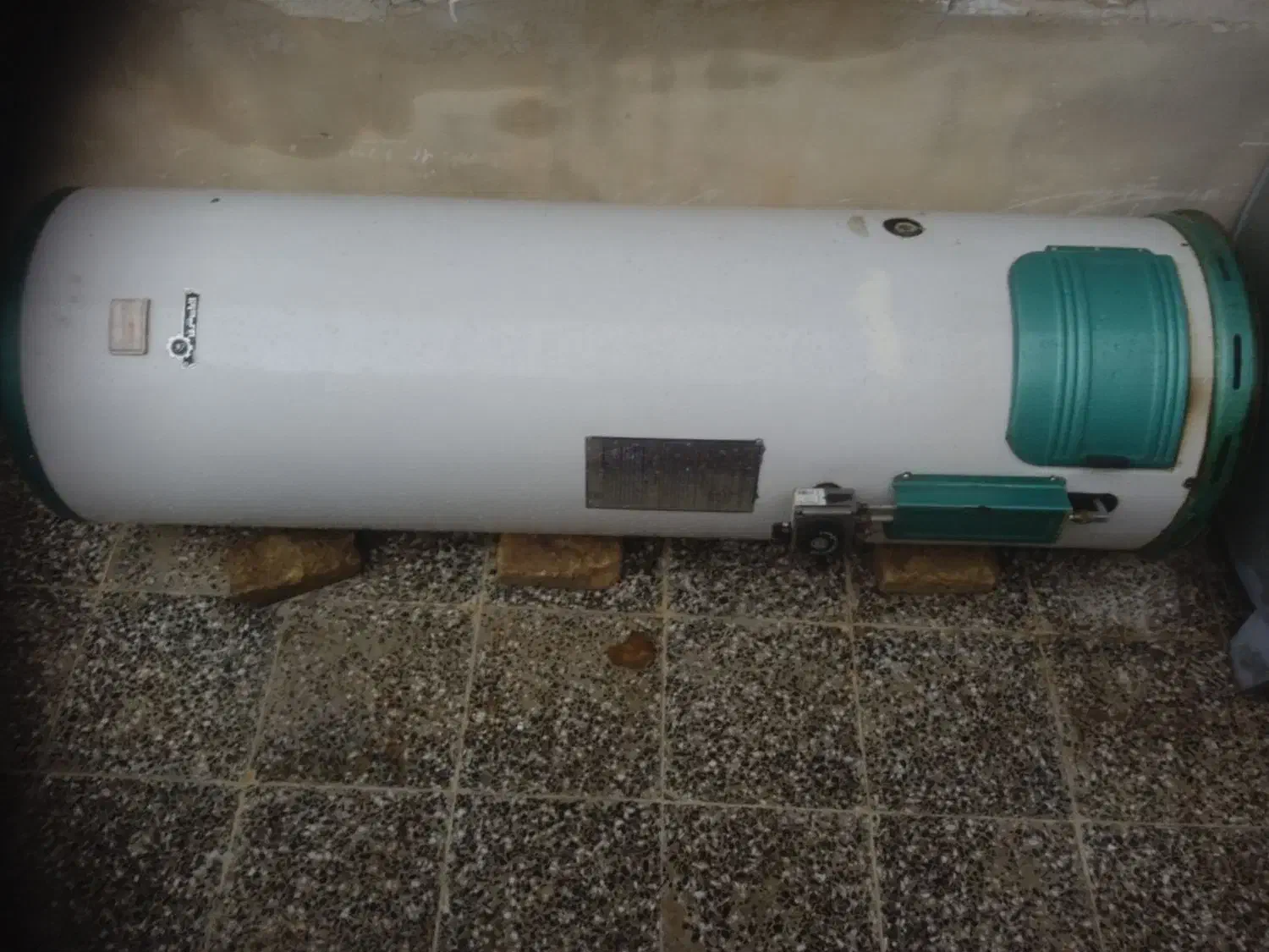 آبگرمکن مخزنی|آبگرمکن، پکیج، شوفاژ|بلداجی, |دیوار