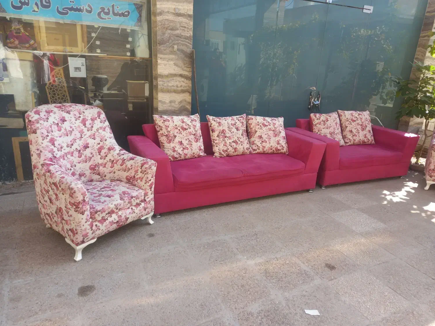 میل. 7نفره|مبلمان خانگی و میز عسلی|صدرا-فارس, فاز ۲|دیوار