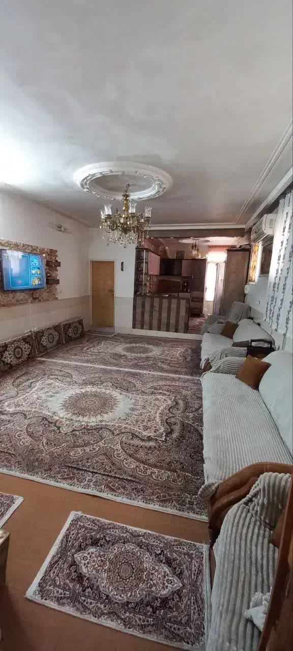 منزل فروشی|فروش خانه و ویلا|قم, نیروگاه|دیوار