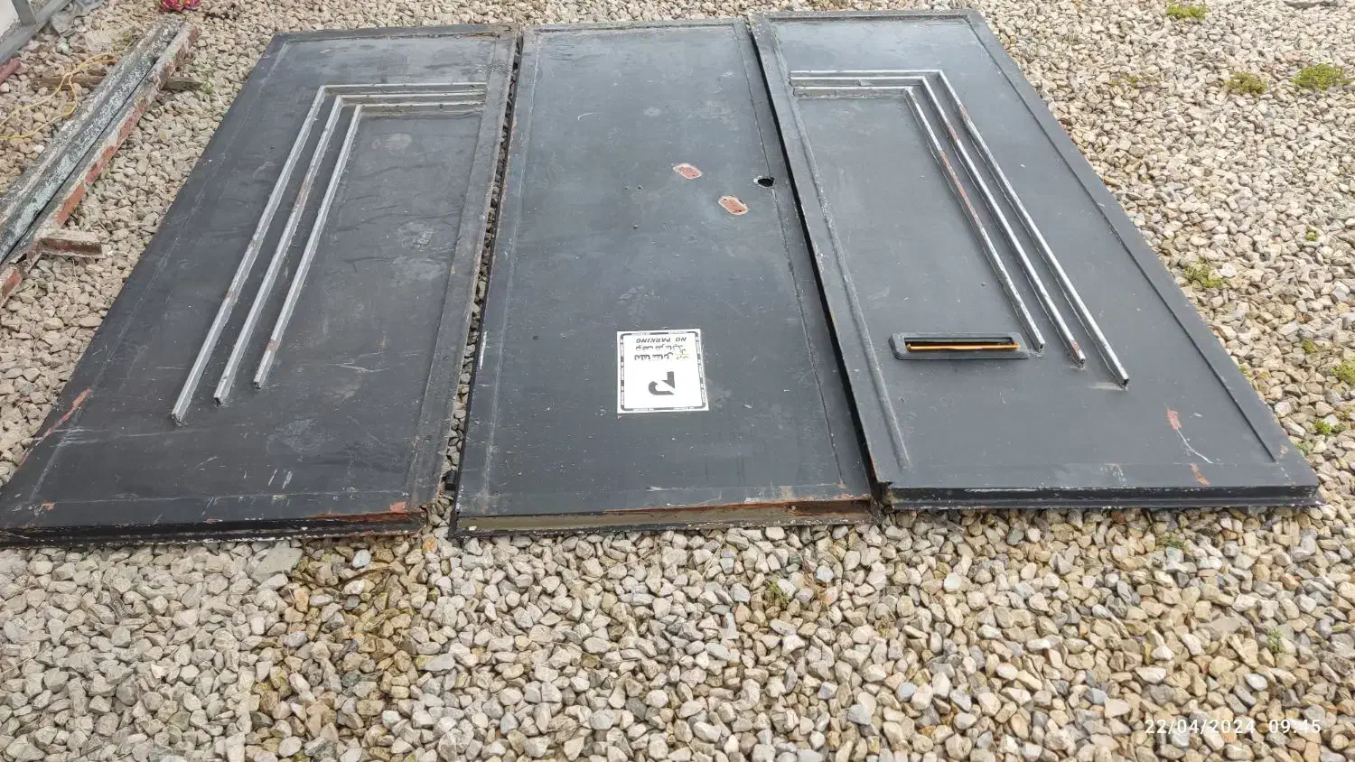 درب سه لنگه دست دوم|مصالح و تجهیزات ساختمان|آستارا, |دیوار