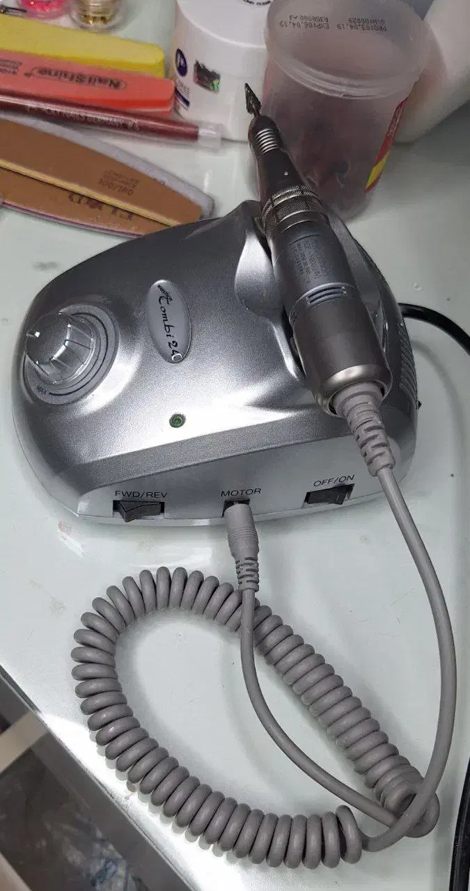 وسایل کاشت ناخن اصلی|آرایشی، بهداشتی، درمانی|کرمانشاه, |دیوار