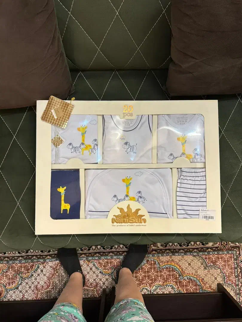 ست ۲۰ تیکه نوزاد طرح اسپرت مناسب برای دختر و پسر|کفش و لباس بچه|اسلام‌شهر, شهرک واوان|دیوار