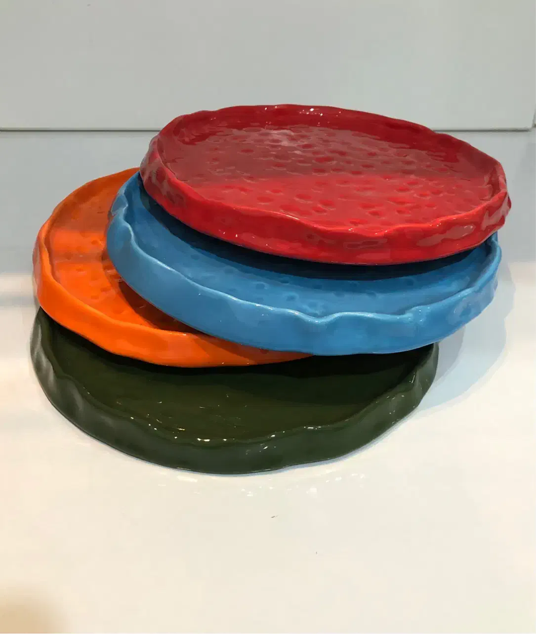 بشقاب سرامیکی|ظروف سرو و پذیرایی|رشت, گلسار|دیوار