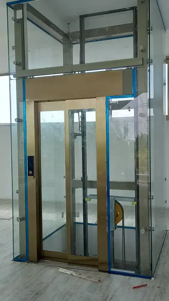 فروش و نصب و سرویس نسل جدیدآسانسور باربع قرن سابقه|خدمات پیشه و مهارت|نوشهر, |دیوار